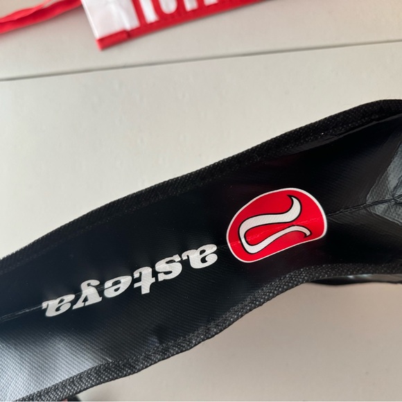 Lululemon reusable small size tote bag bundle - Picture 4 of 12